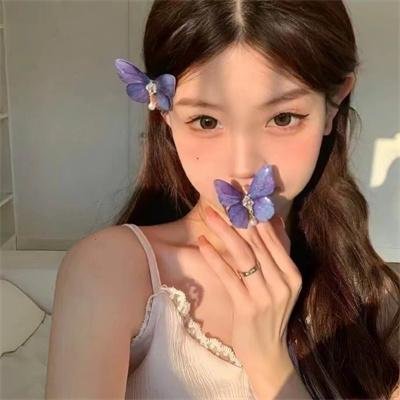 电波女与青春男